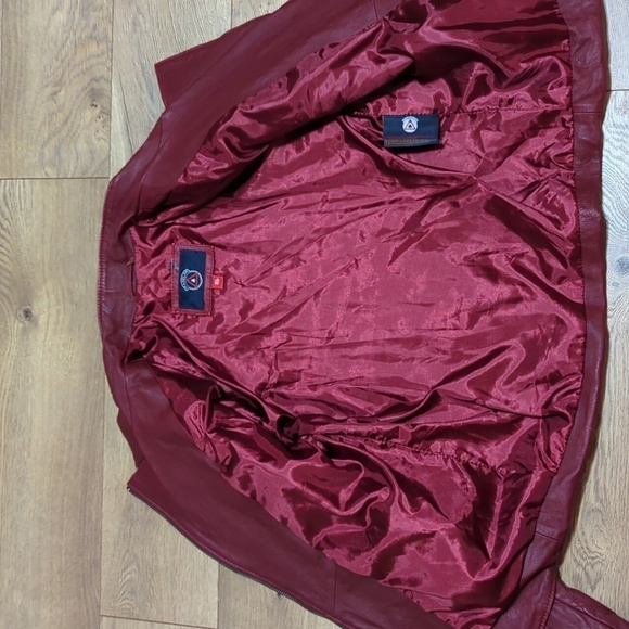 Iparelde Quilted Asymmetrical Maroon Quilted Moto Leather Jacket XS/S (label XL) - Picture 9 of 13